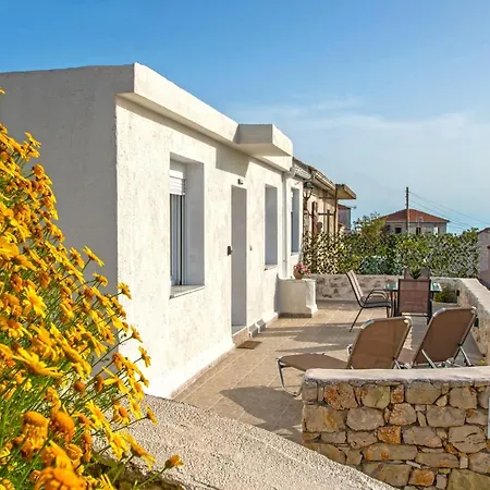 Villa Iliovasilema House